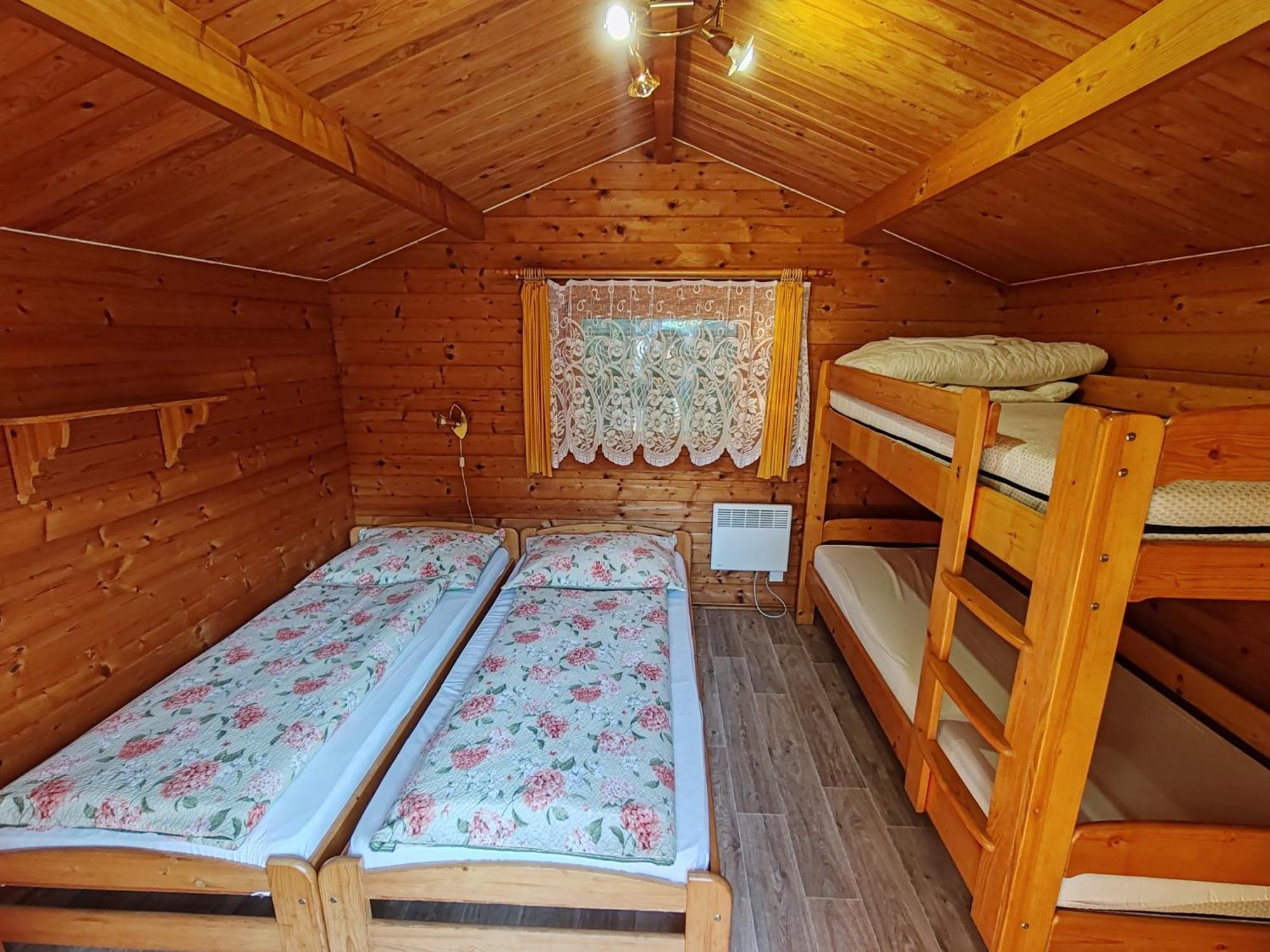Trojska Gasthuis *